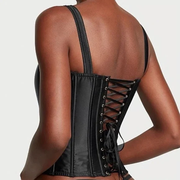 New! Victorias Secret Taylor swift black lace up corset top 45928